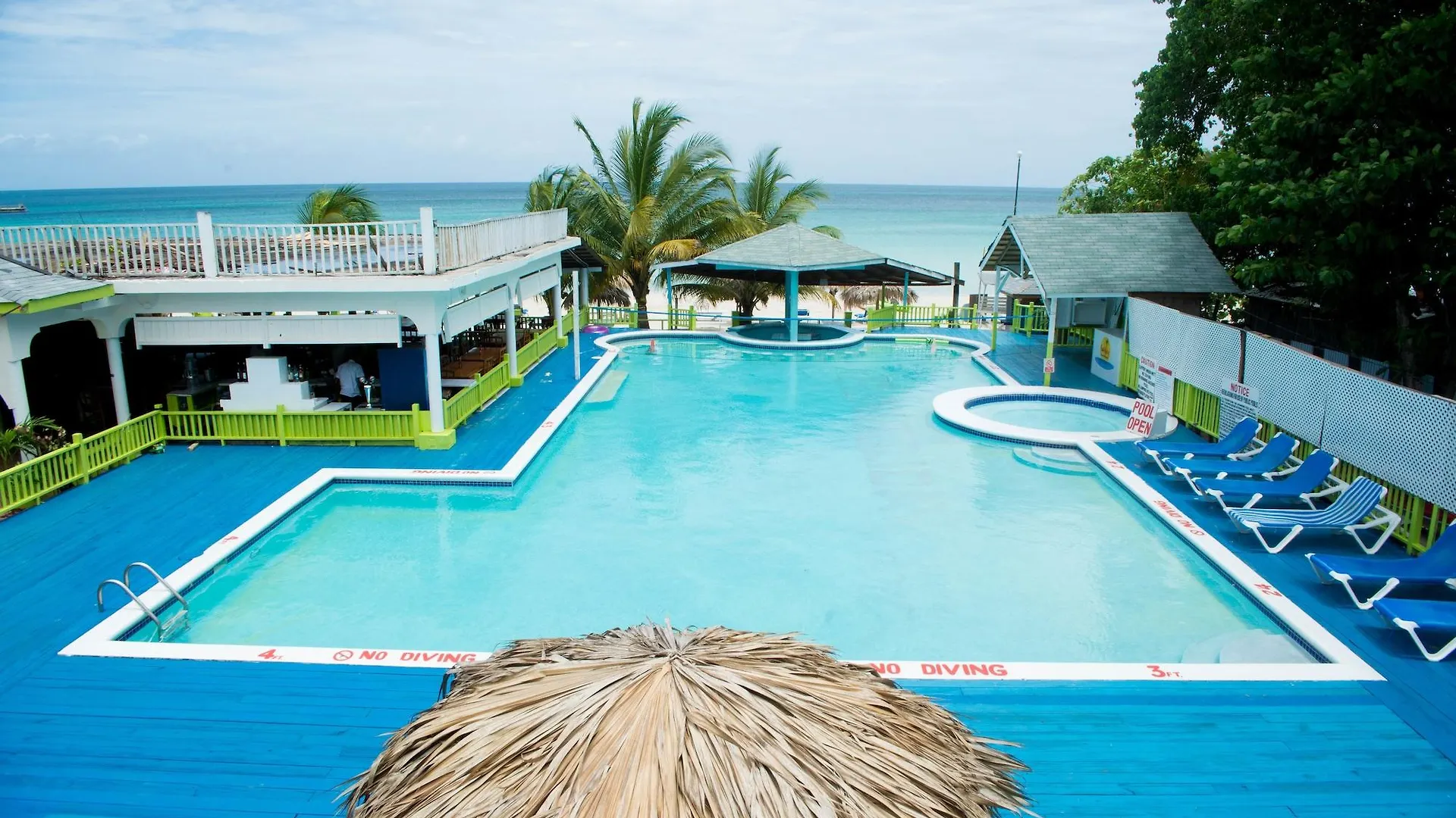 Fun Holiday Beach Resort Negril