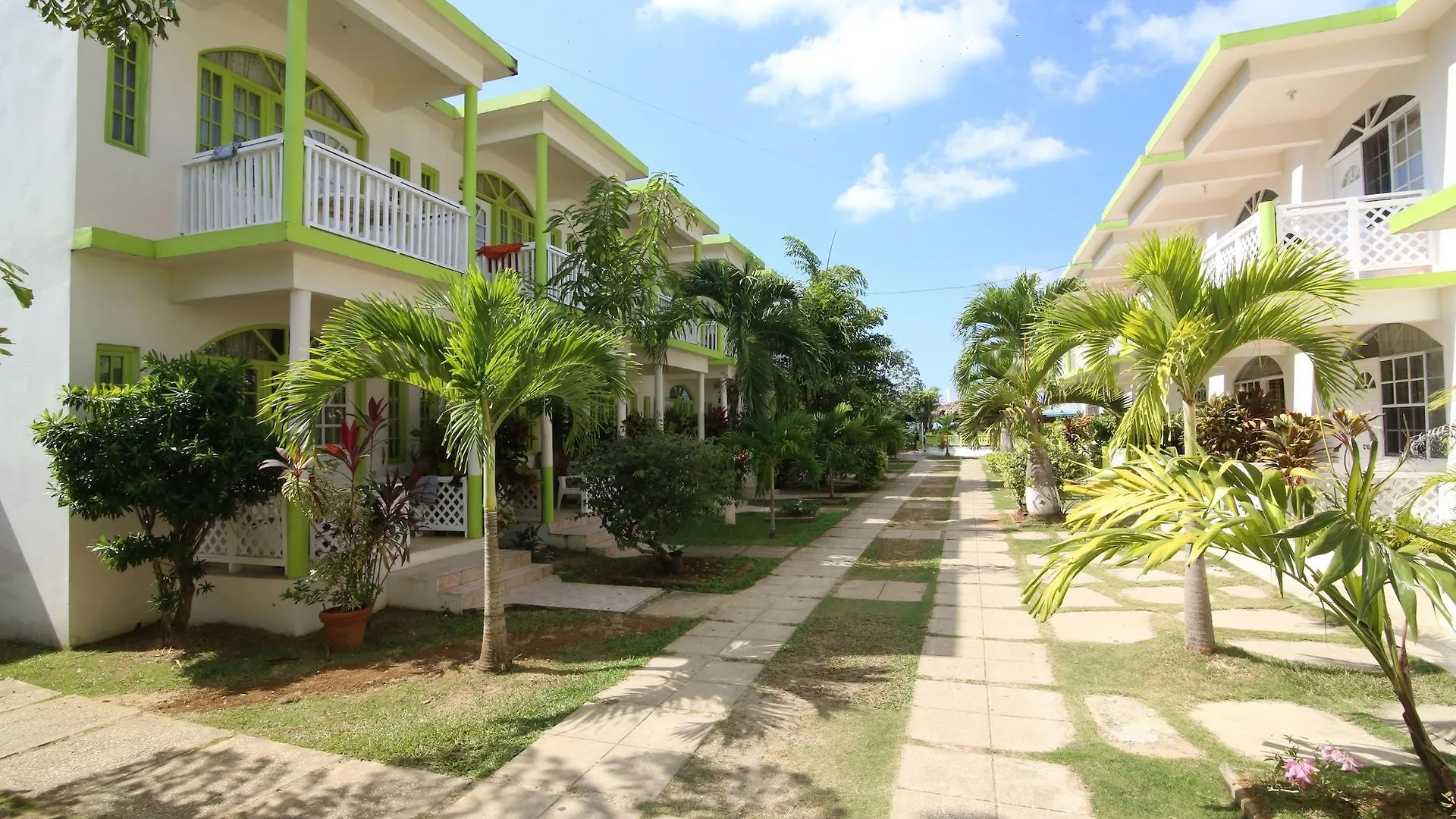 Fun Holiday Beach Resort Negril 3*,