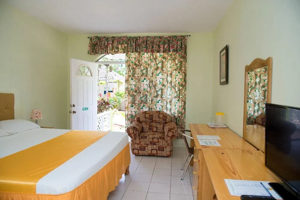 Fun Holiday Beach Resort Negril